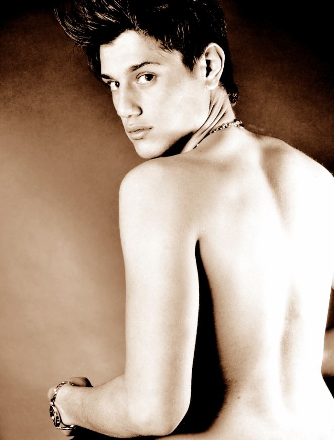 Marco — Model & Host in Agrigento photo 9