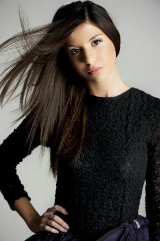 Denise — Model & Hostess in Milano photo 2