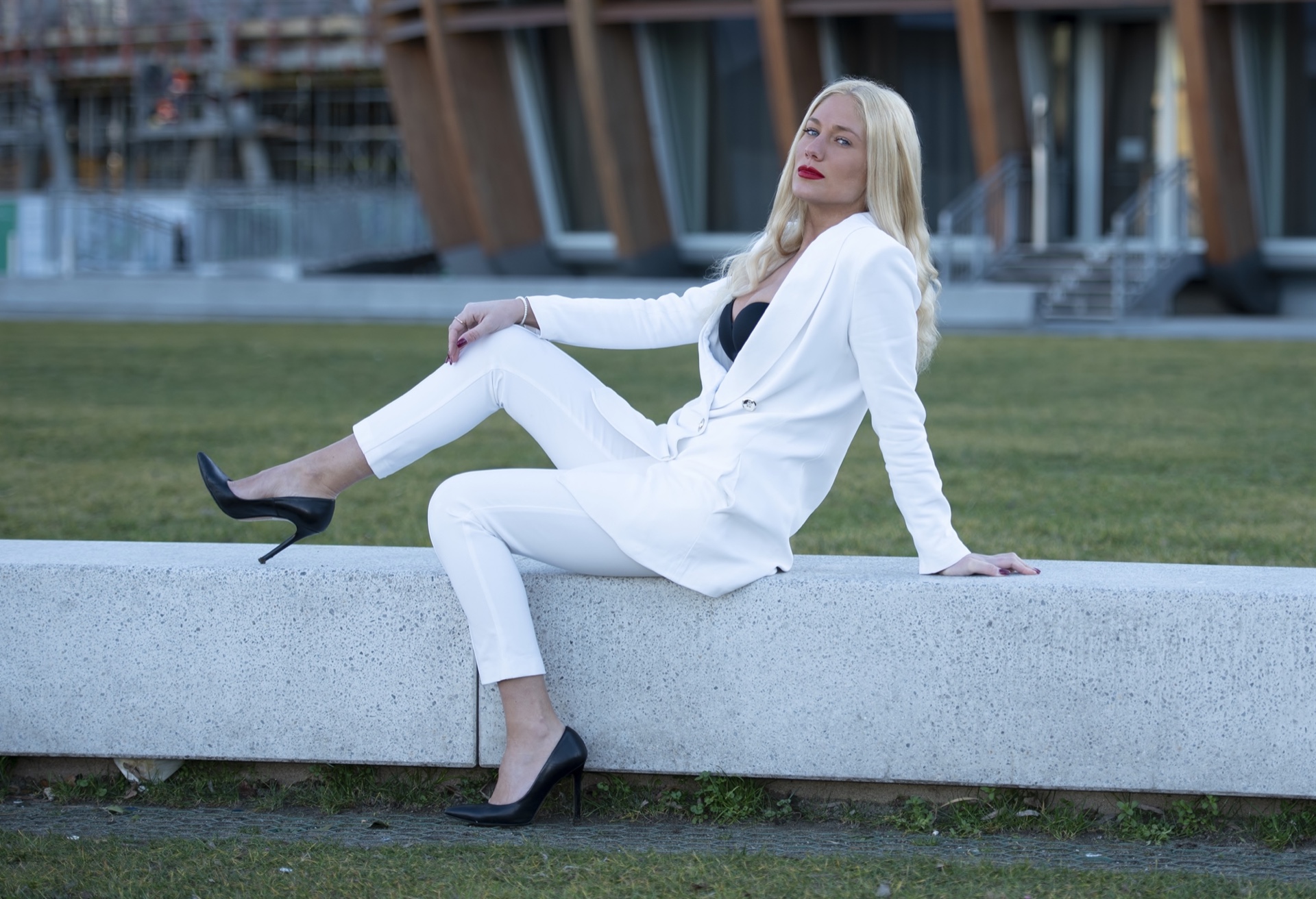 Valentina — Model & Hostess in Milano photo 11