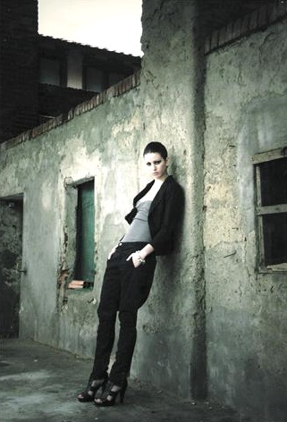 Claudia — Model & Hostess in Milano photo 8