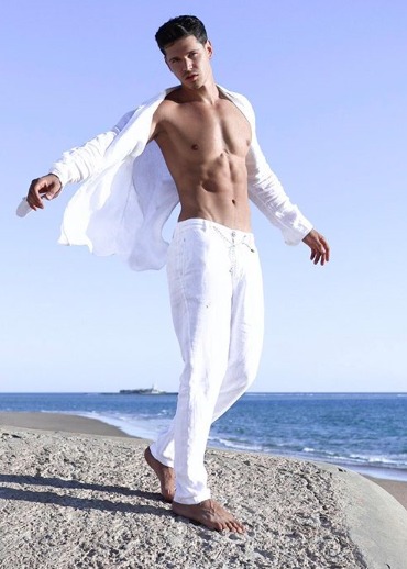 Andrea — Model & Host in Vicenza photo 10