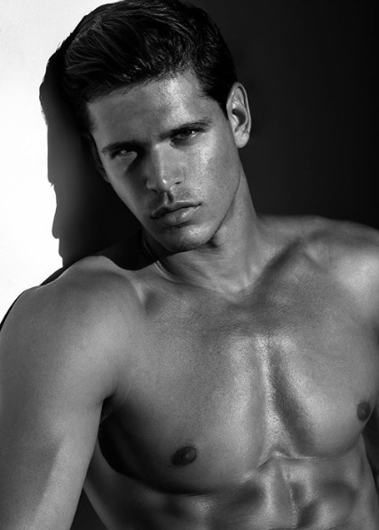 Andrea — Model & Host in Vicenza photo 6