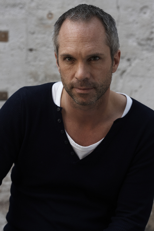 Jan — Model & Host in Paris photo 18