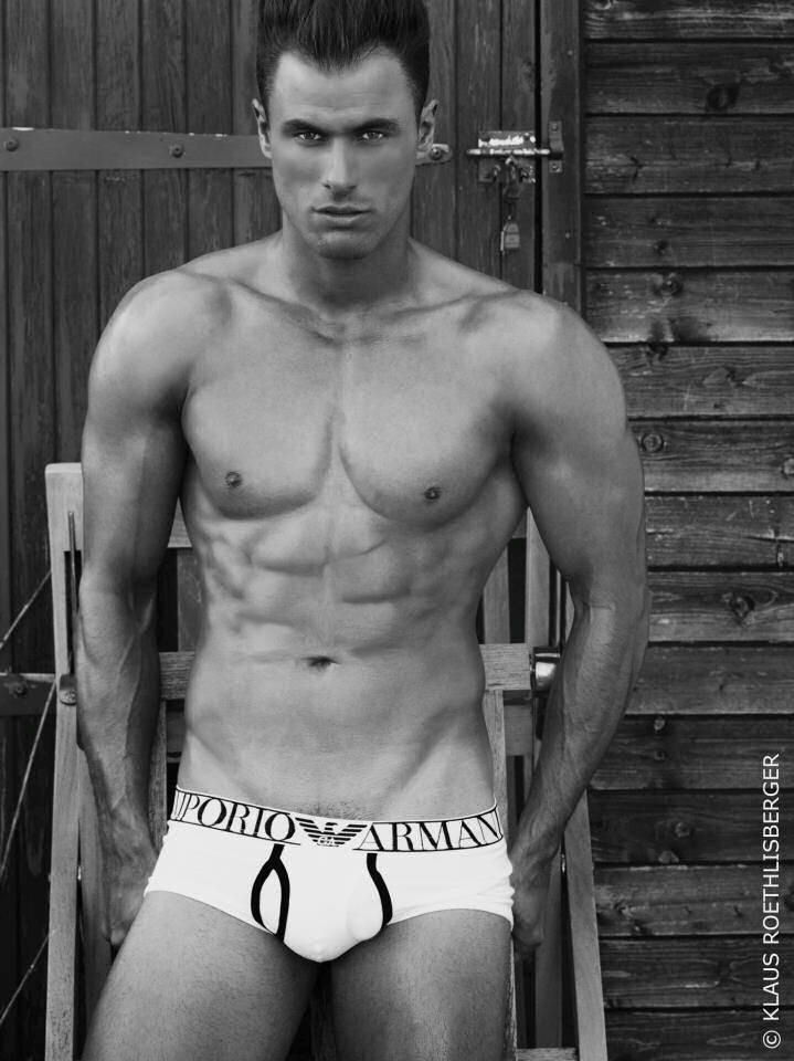 David — Model & Host in Toulon photo 4
