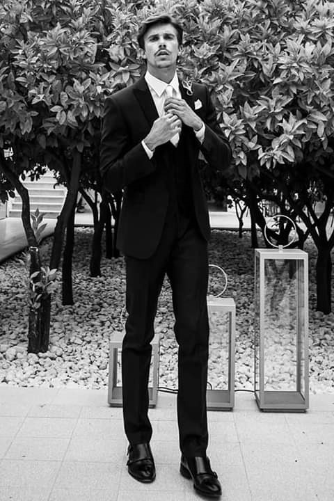 Francesco — Model & Host in Ancona photo 6