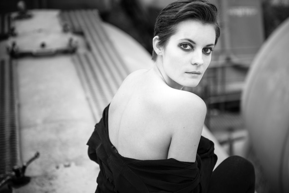 Caroline — Model & Hostess in Paris photo 2
