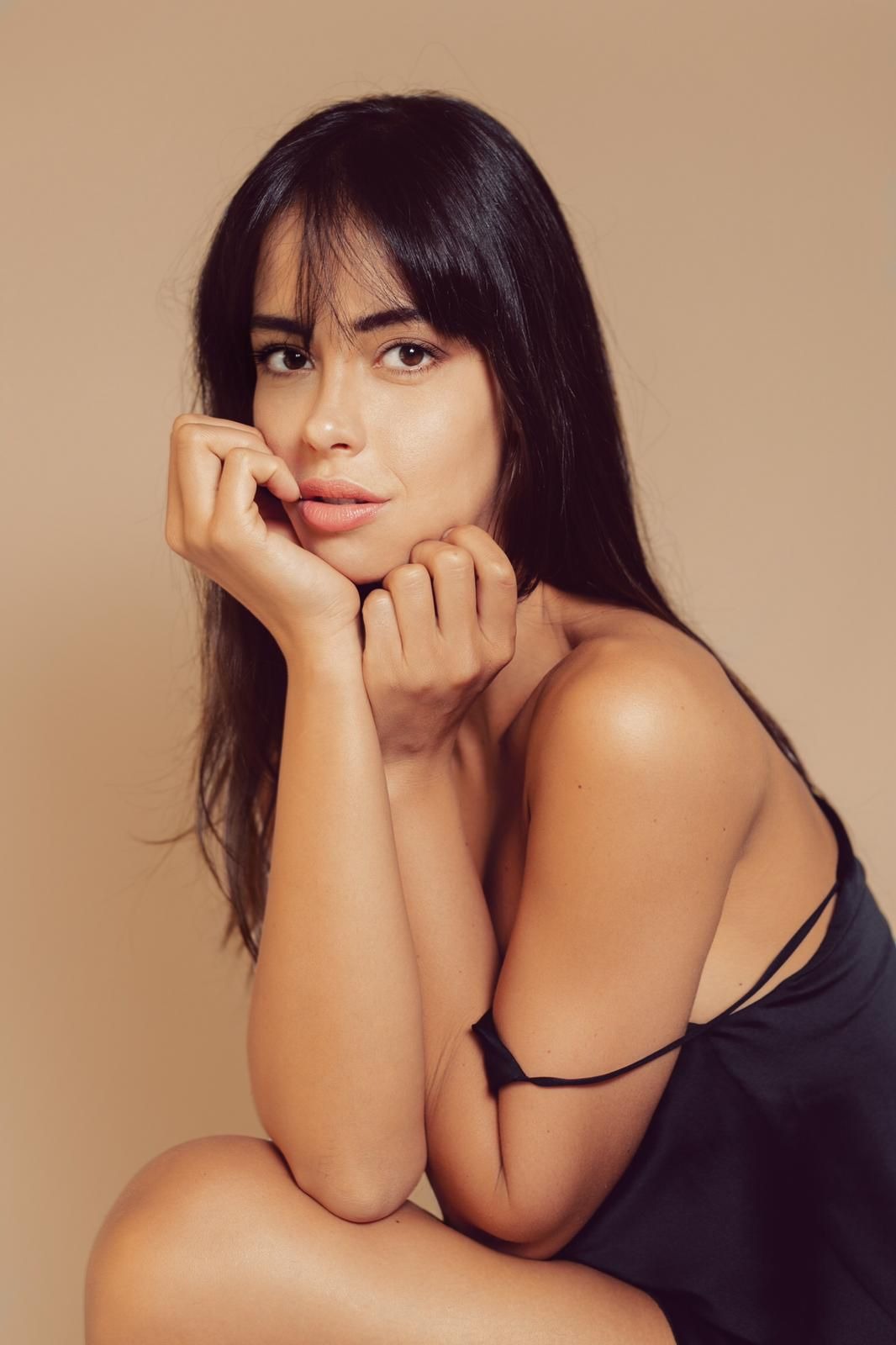 Denise — Model & Hostess in Vicenza photo 2