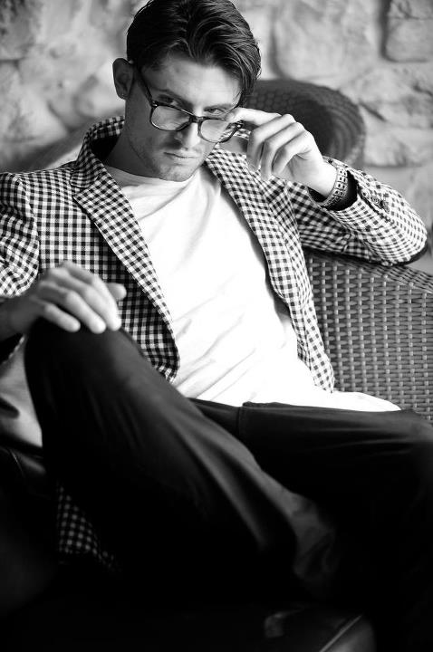 Simone — Model & Host in Milano photo 3
