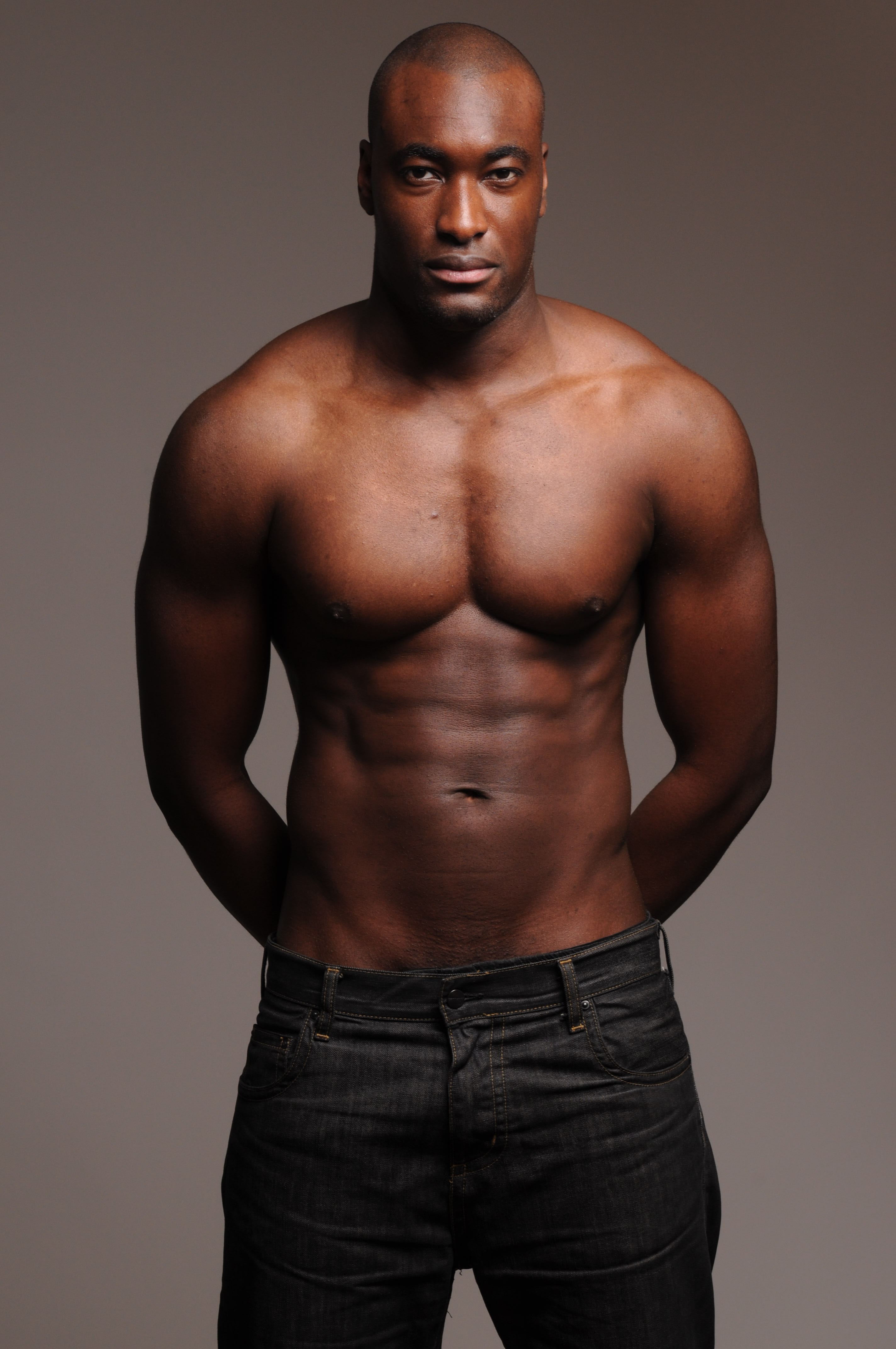 Arnaud — Model & Host in Nanterre photo 4