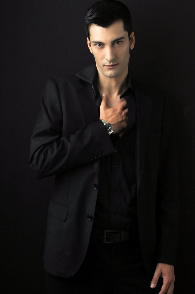 Carlo — Model & Host in Milano photo 2