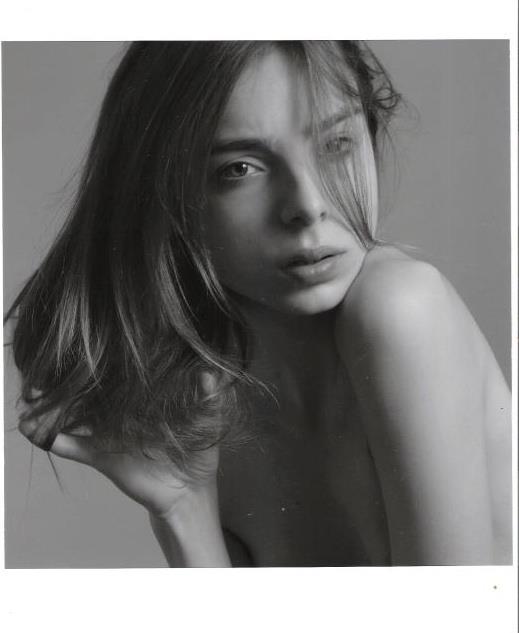 Marion — Model & Hostess in Paris photo 2