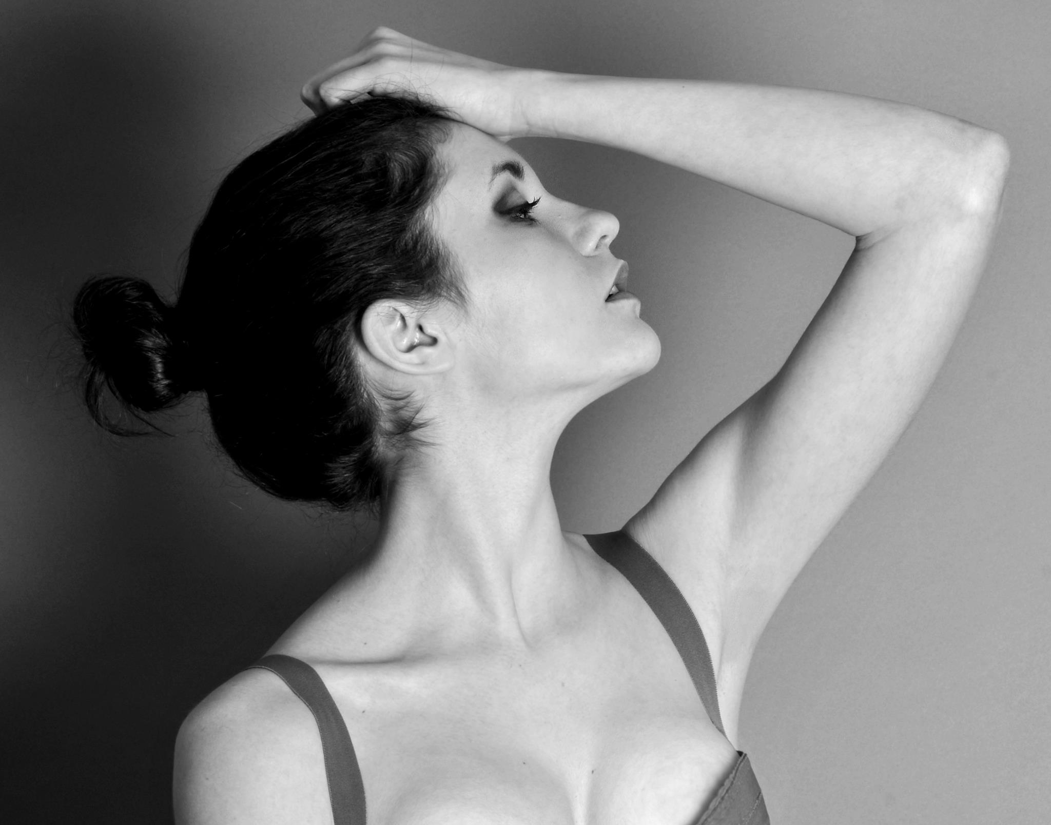 Bianca — Model & Hostess in Milano photo 1