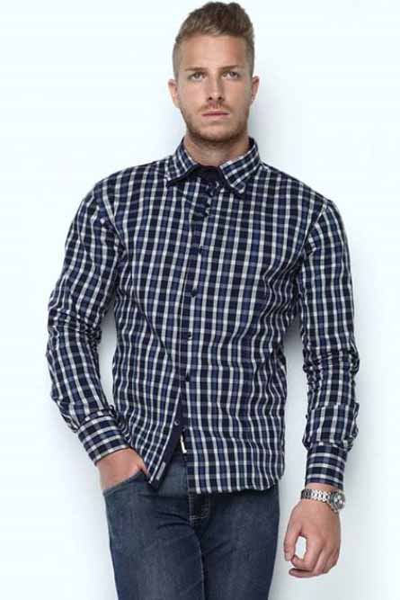 Gianluca — Model & Host in Milano photo 10