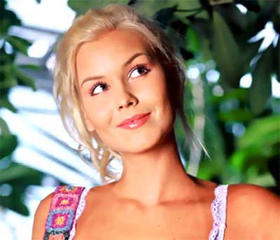 Miia — Model & Hostess in Athens photo 11