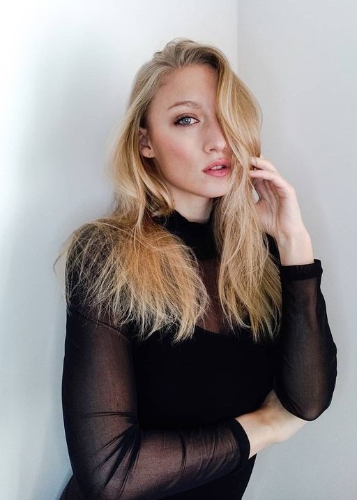 Cristina — Model & Hostess in Milano photo 5