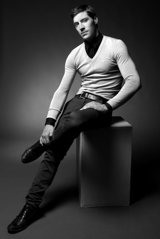 Yuri — Model & Host in Vicenza photo 8