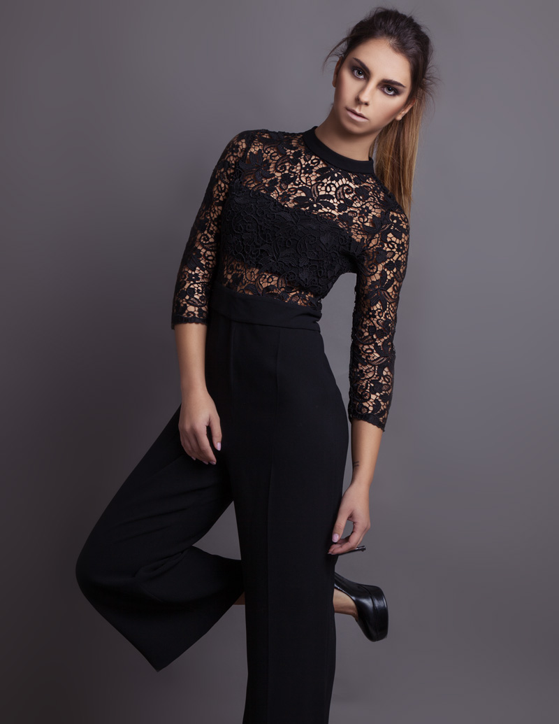 Oana — Model & Hostess in Raiano photo 2