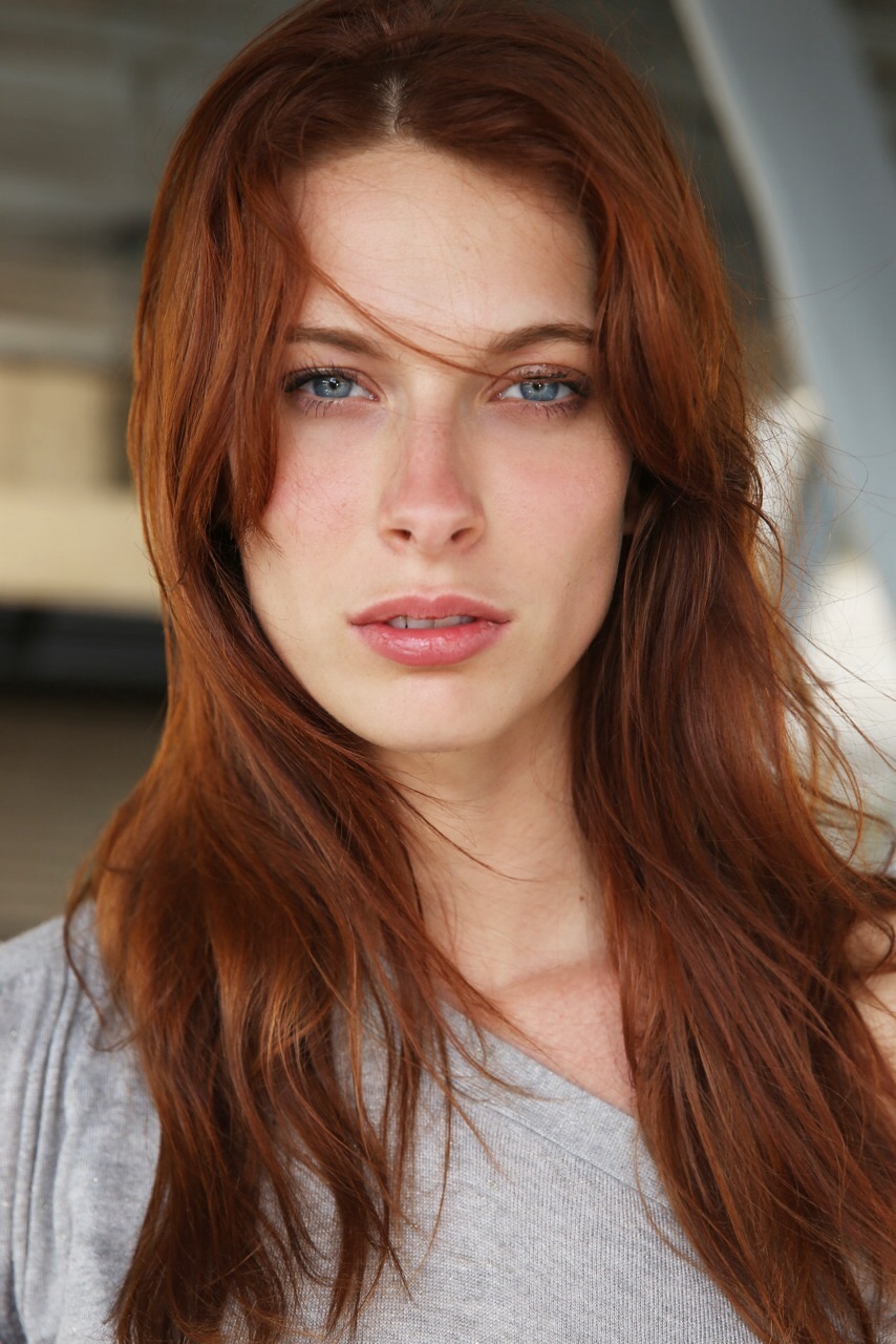 JULIE — Model in Paris | Eye On Model