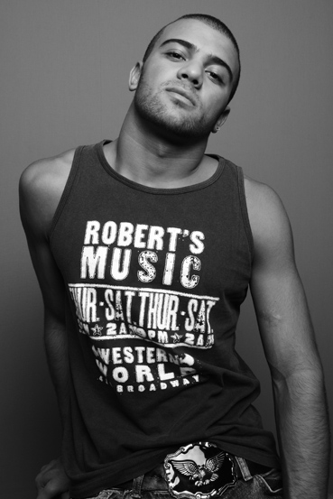 Antoine — Model & Host in Paris photo 1