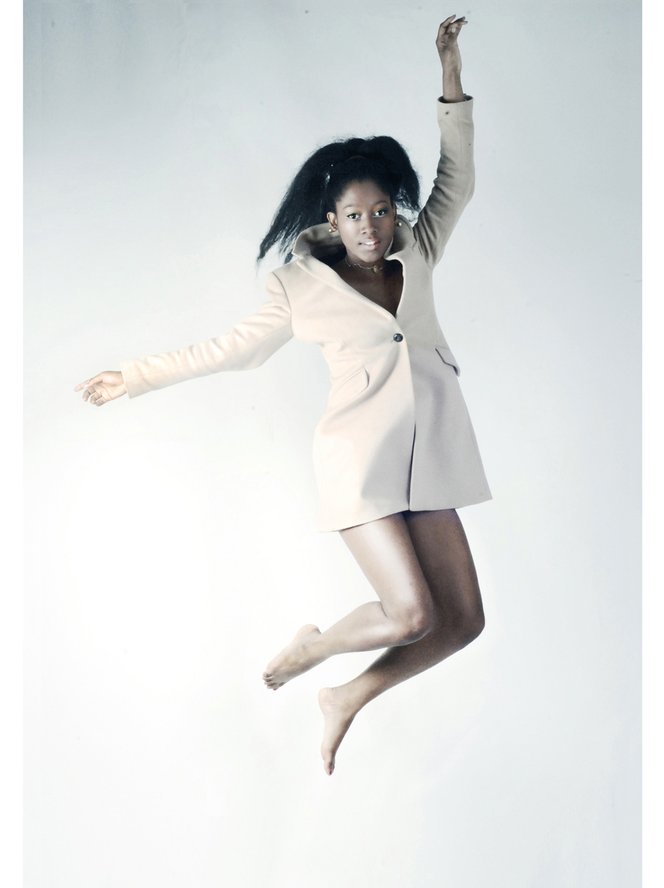 Marie-claire — Model & Hostess in Melun photo 4