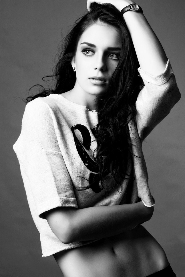 Inessa — Model & Hostess in Kyiv photo 6
