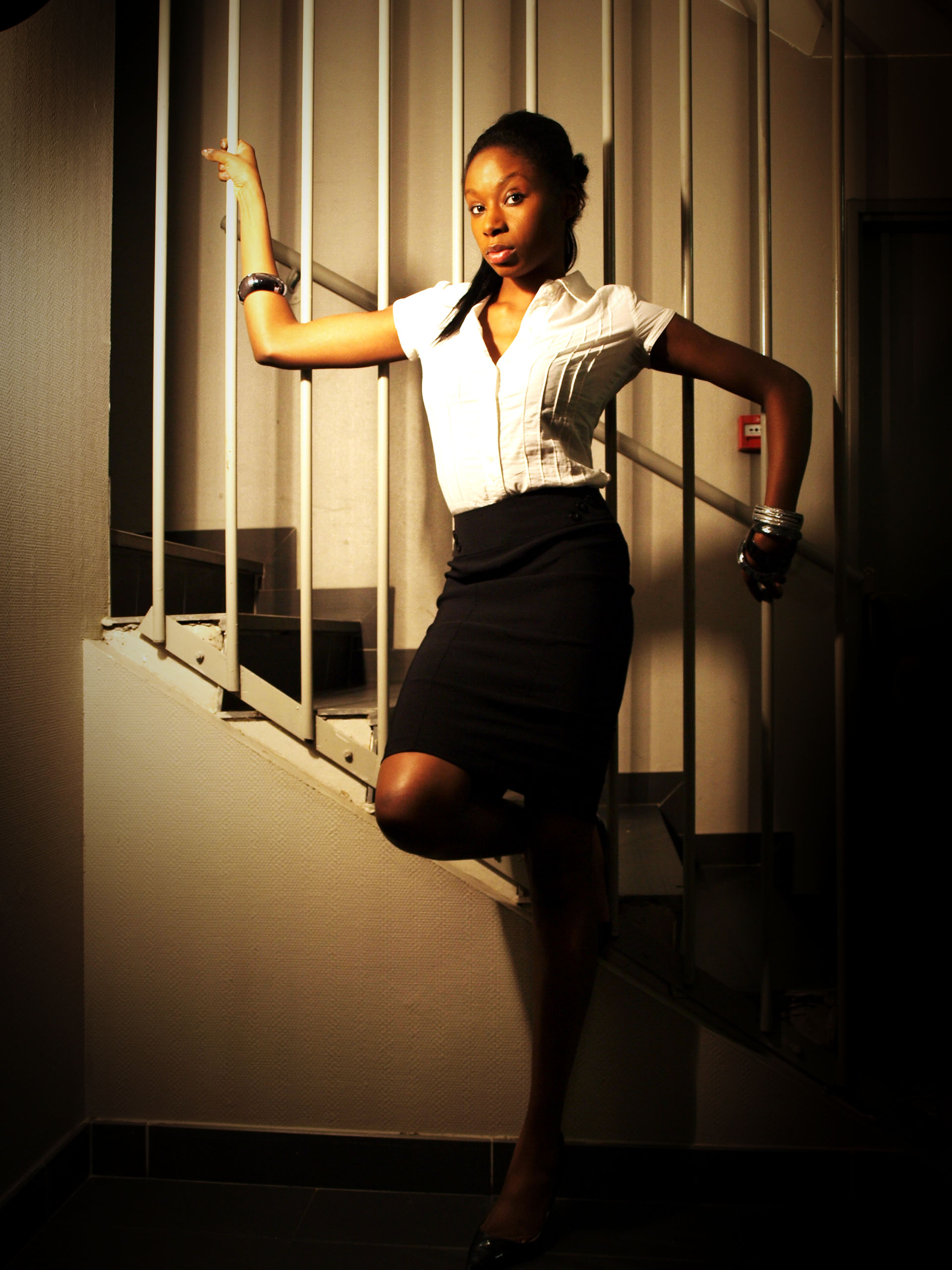 Alli Samirath — Model & Hostess in Nanterre photo 6