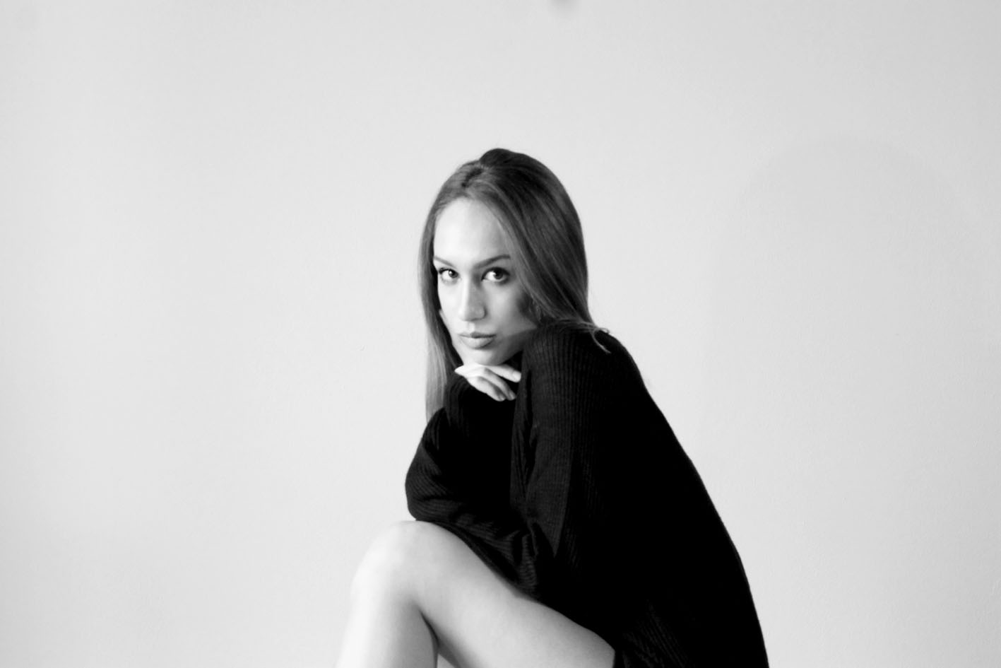 Simona — Model & Hostess in Milano photo 5
