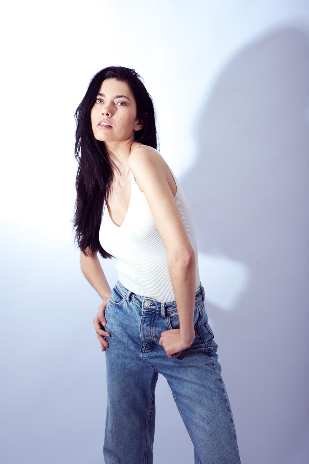 In&egrave;s — Model & Hostess in Nice photo 24