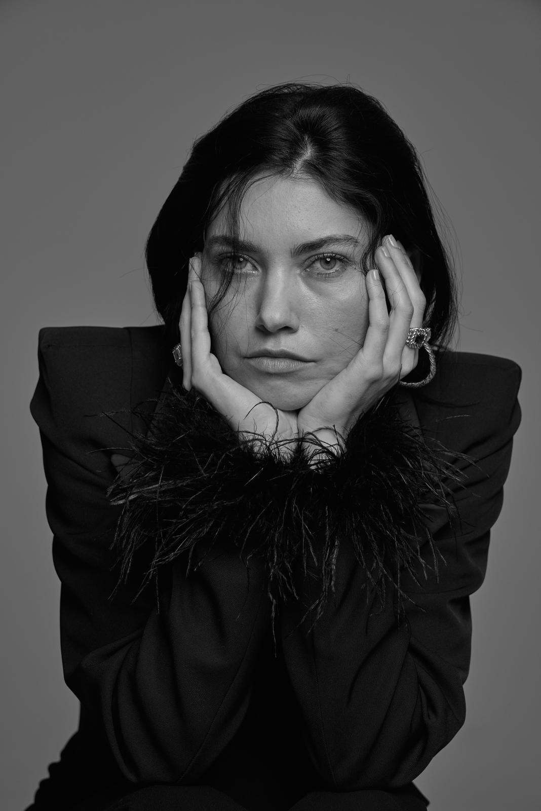 In&egrave;s — Model & Hostess in Nice photo 25