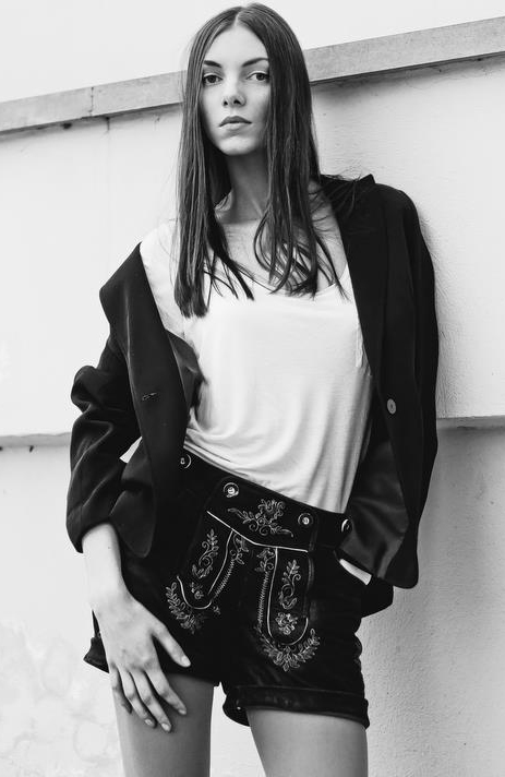 Diana — Model & Hostess in Vilnius photo 14