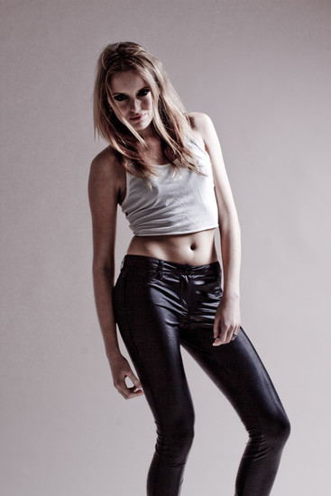 Angeline — Model & Hostess in Marseille photo 1