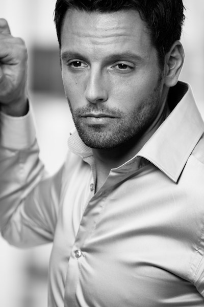Cedric — Model & Host in Rennes photo 3