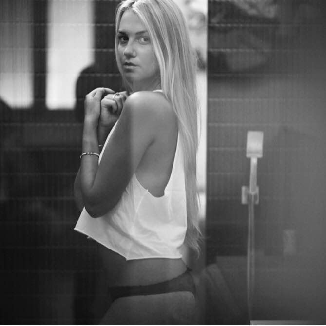 Elisa — Model & Hostess in Bologna photo 25