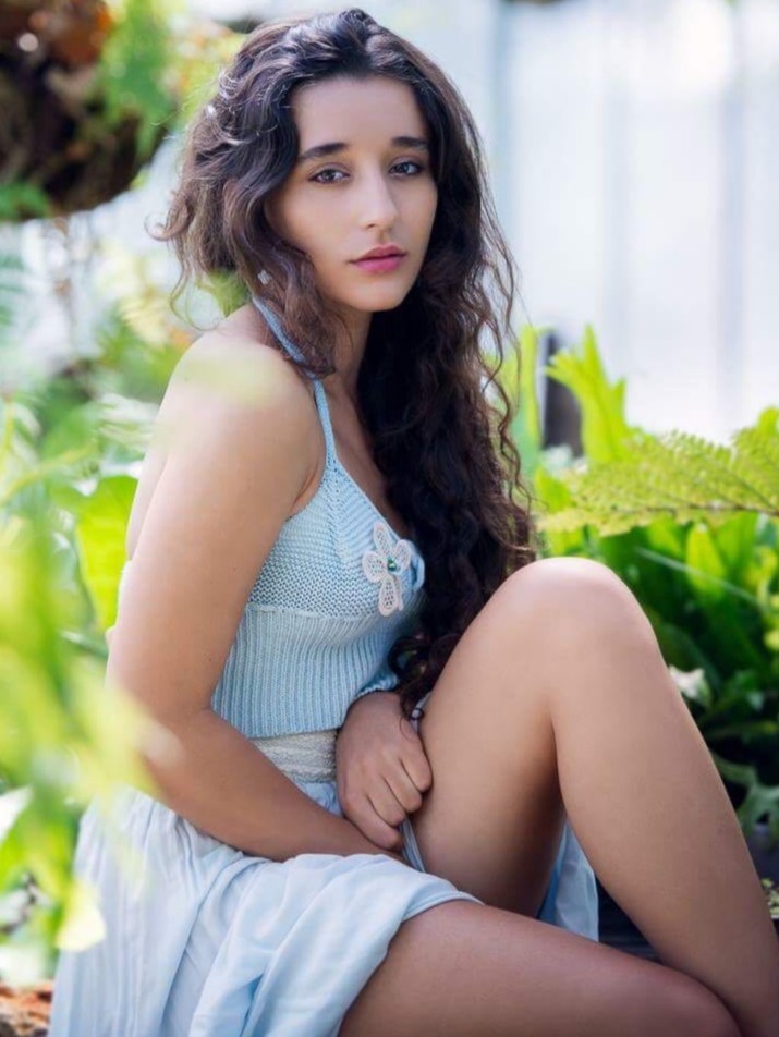 Hana — Model & Hostess in Londra photo 4