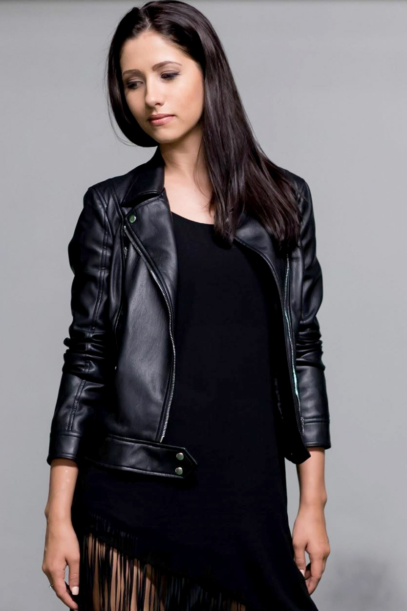Simona — Model & Hostess in Bucuresti photo 9
