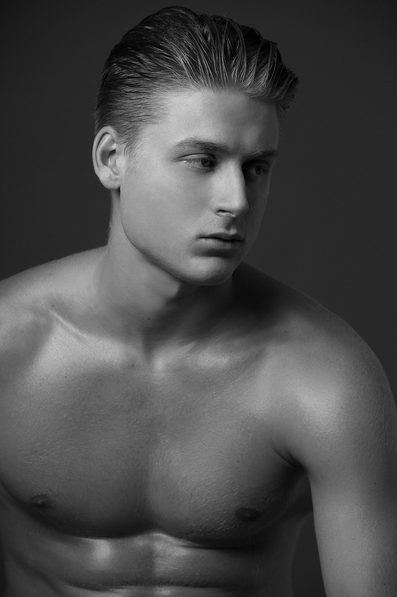 Mattia — Model & Host in Milano photo 3