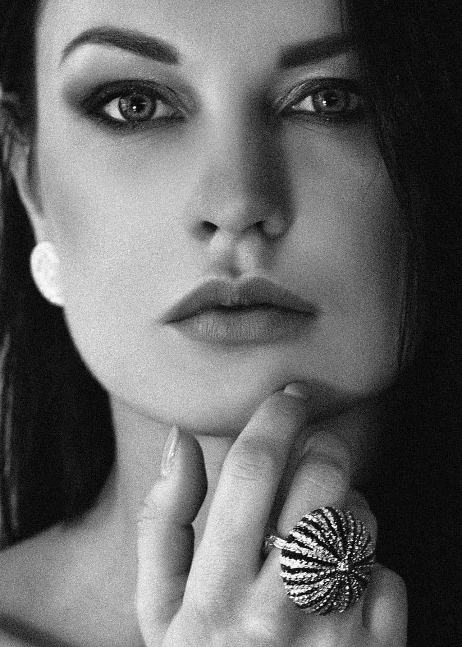 Julia — Model & Hostess in Milano photo 12