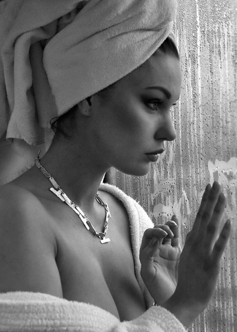 Julia — Model & Hostess in Milano photo 14