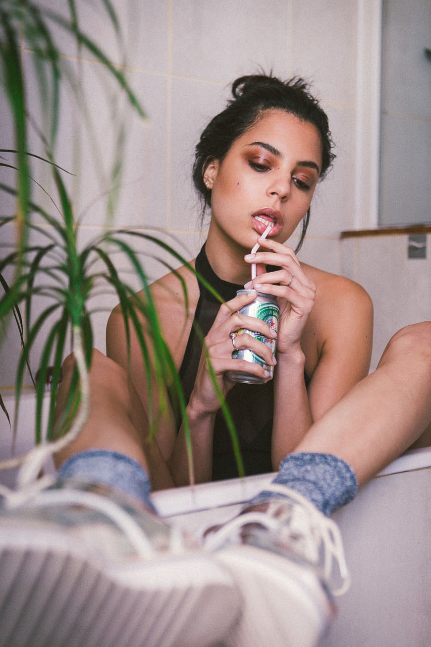 Malaika — Model & Hostess in Paris photo 4