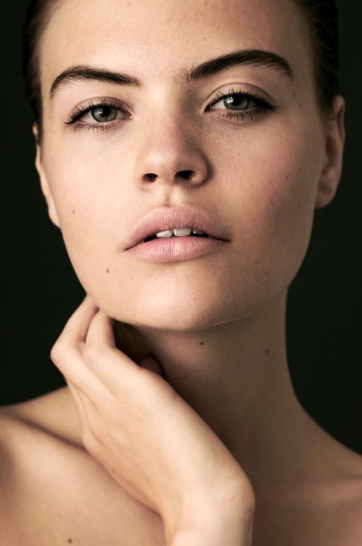 Floriane — Model & Hostess in Paris photo 10