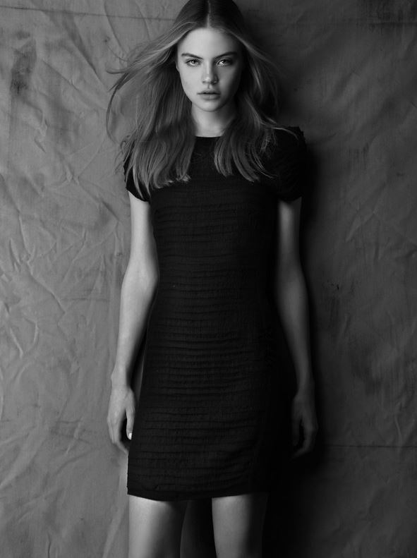 Floriane — Model & Hostess in Paris photo 12