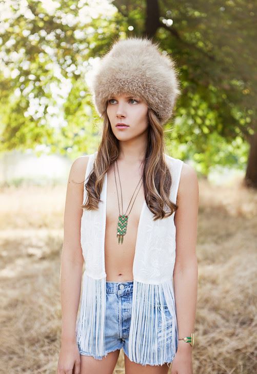 Caroline — Model & Hostess in Paris photo 17