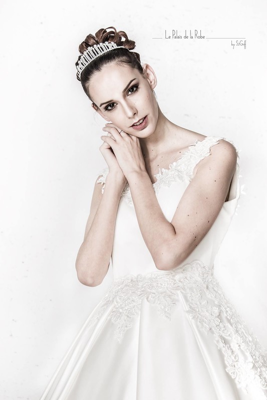 Ophelie — Model & Hostess in Paris photo 13