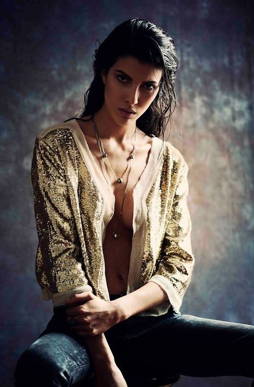 Chlo&eacute; — Model & Hostess in Paris photo 13