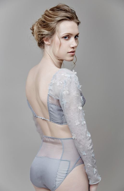 Lilas — Model & Hostess in Paris photo 12