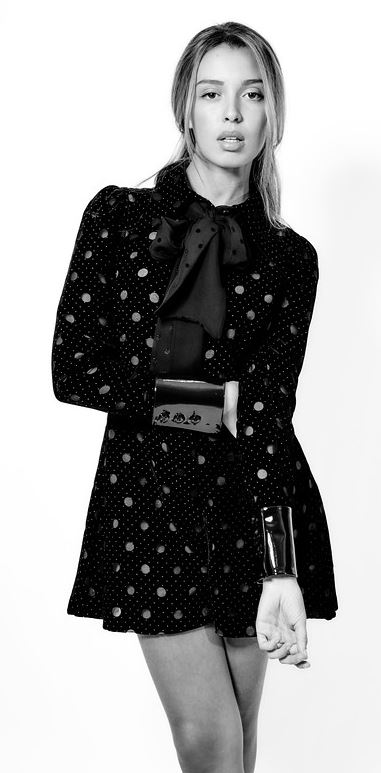 M&eacute;lina — Model & Hostess in Paris photo 6