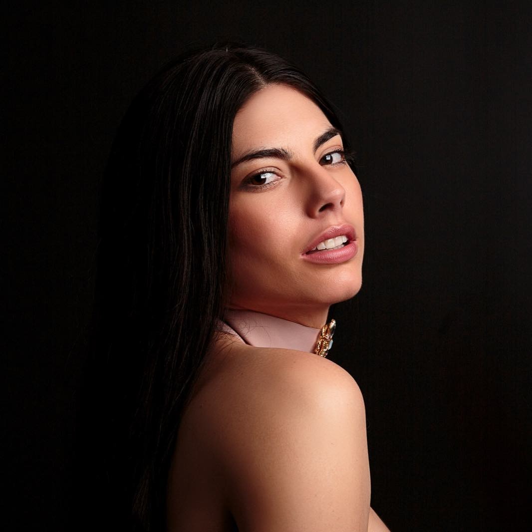 Dalal — Model & Hostess in Paris photo 2