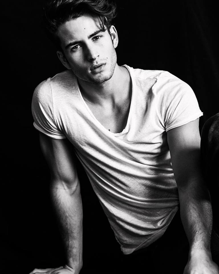 Valentin — Model & Host in Paris photo 7