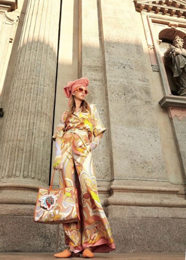 Edm&eacute;e — Model & Hostess in Roma photo 9