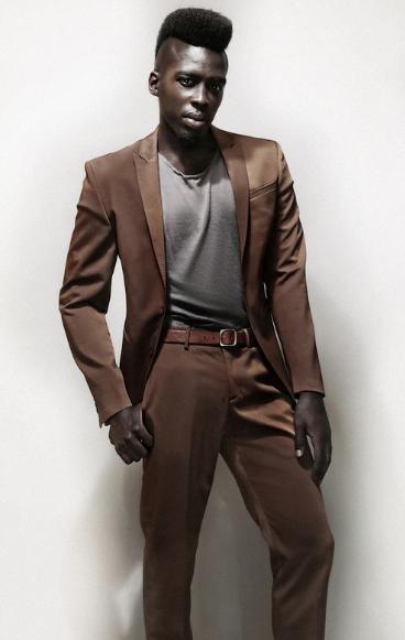 Oumar — Model & Host in Bobigny photo 4